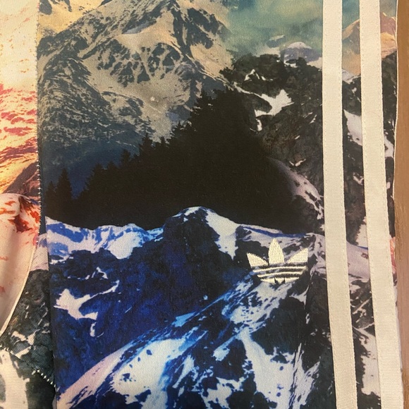 Mountain Print Adidas Leggings - Picture 2 of 4